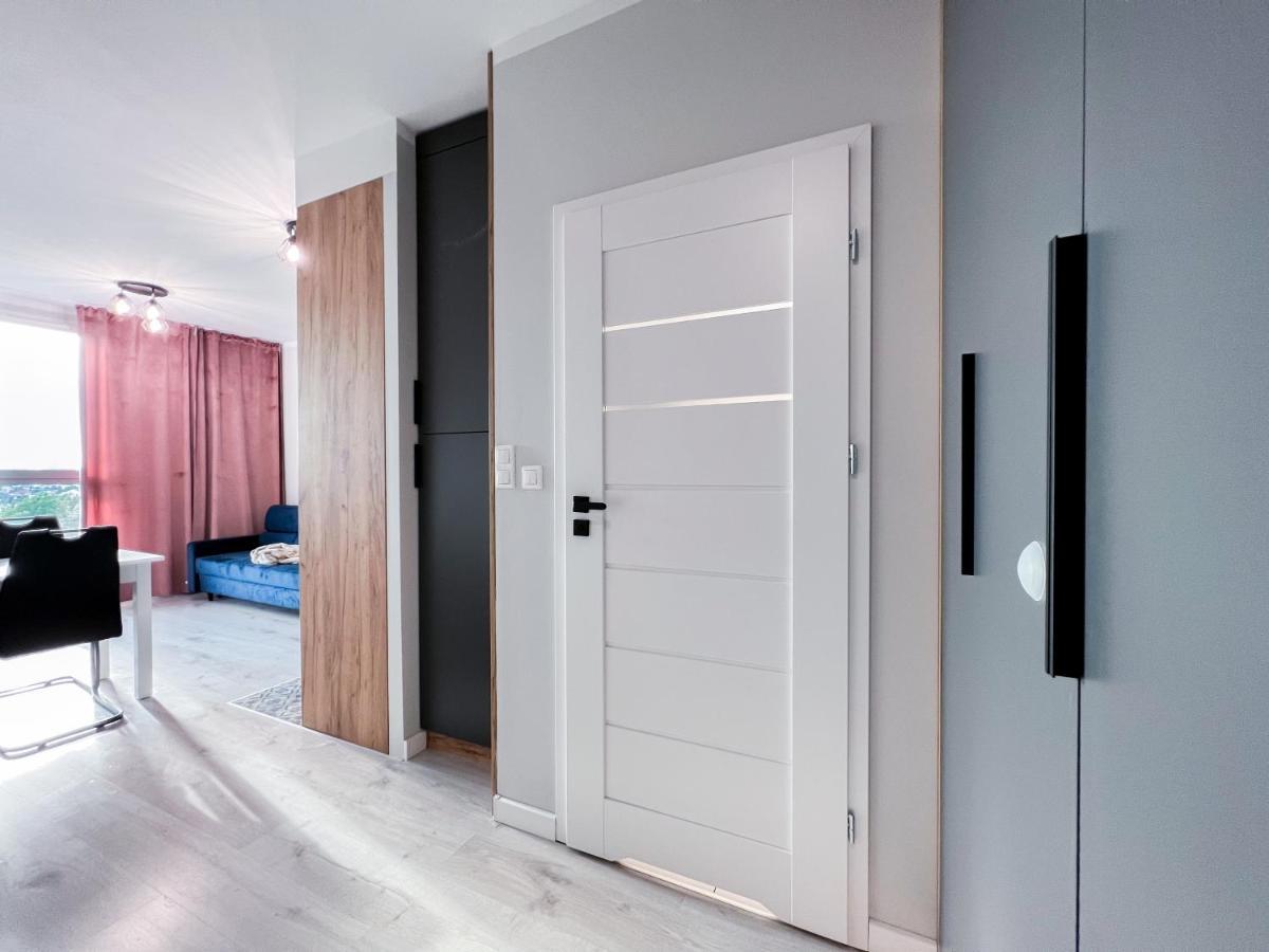 12 Floor Mogilska Tower Daire Krakow Dış mekan fotoğraf